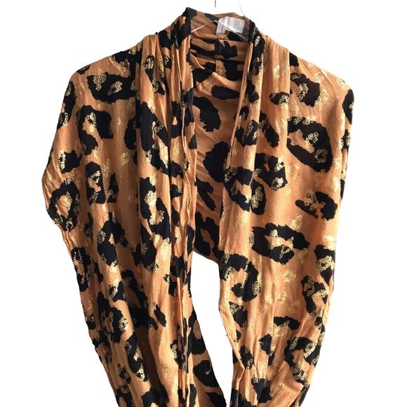 Charming Charlie Animal Print Gold Foil Infinity Loop Scarf Wrap Leopard Snood - Picture 7 of 14